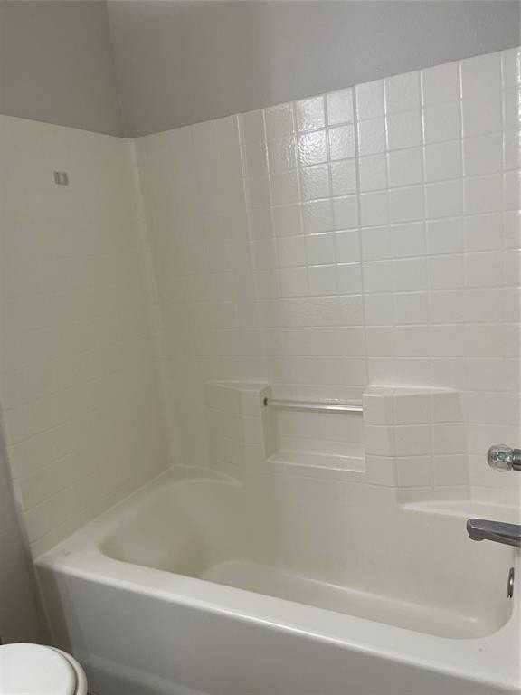 5217 Calloway St #B - Photo 6 of 12