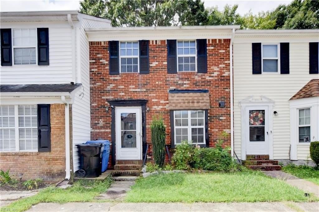 4705 Whitetail Court