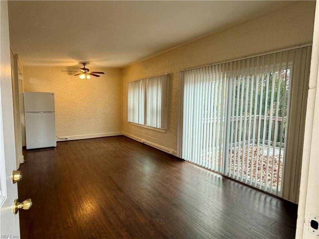 136 South Ave - Photo 4 of 11