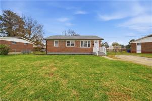 featured image of 913 Dandridge Drive