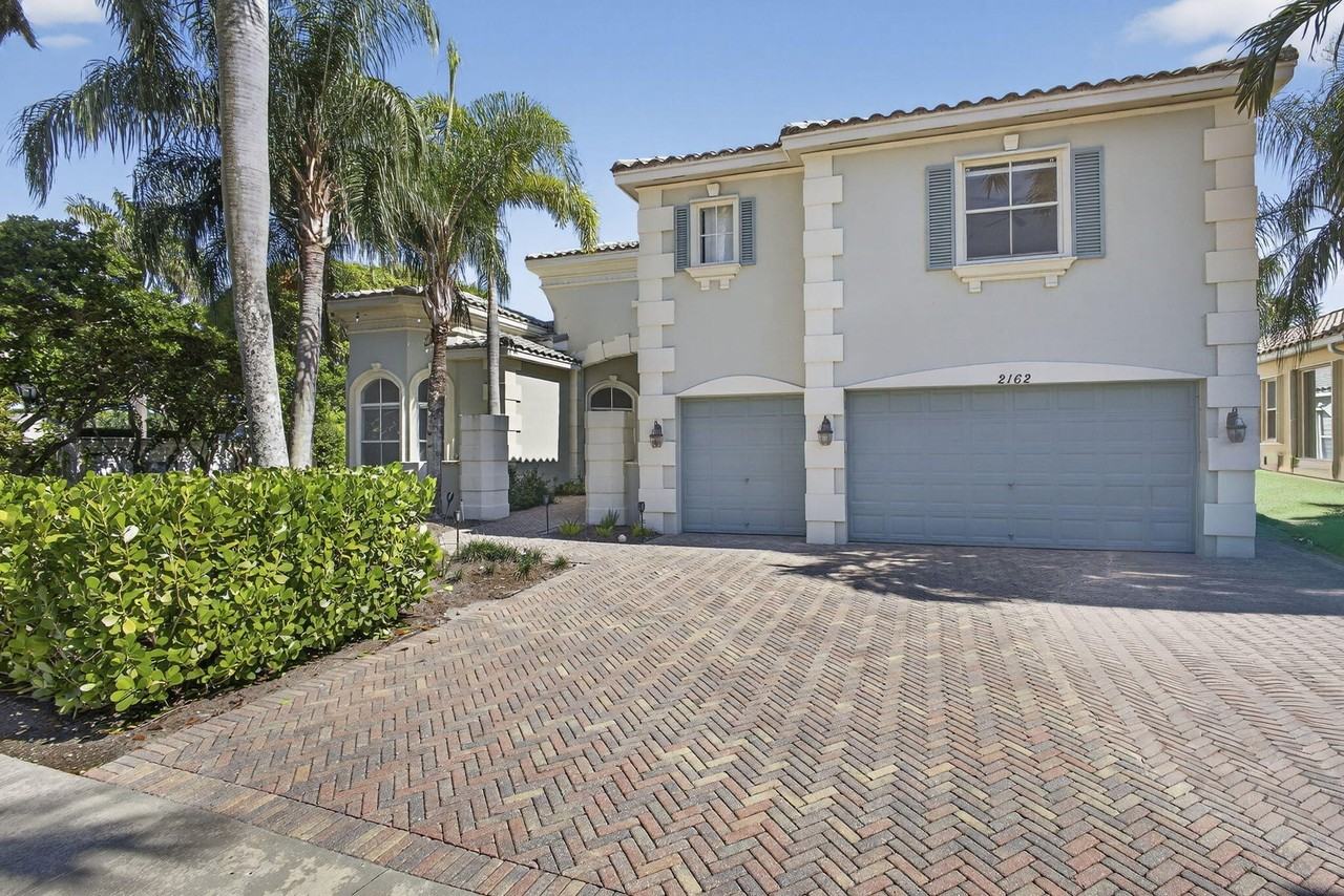 2162 Stotesbury Way - Photo 3 of 50