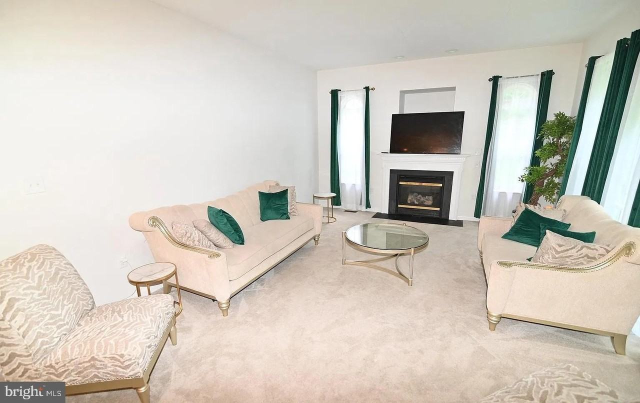 6830 Lantana Drive - Photo 5 of 26