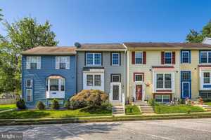 featured image of 824 Century Street