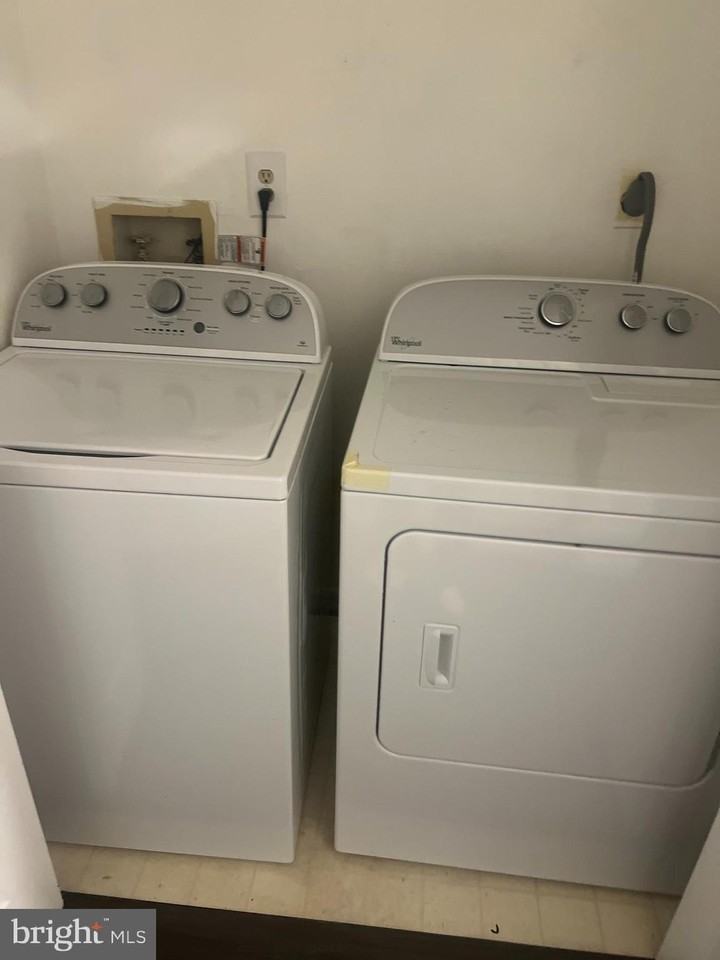 11223 Hannah Way Unit 1 #1 - Photo 6 of 9