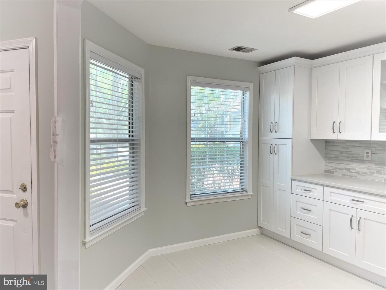 16 Dorset Court - Photo 3 of 23