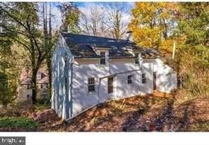 803 Mill Creek Road - Photo 5 of 25