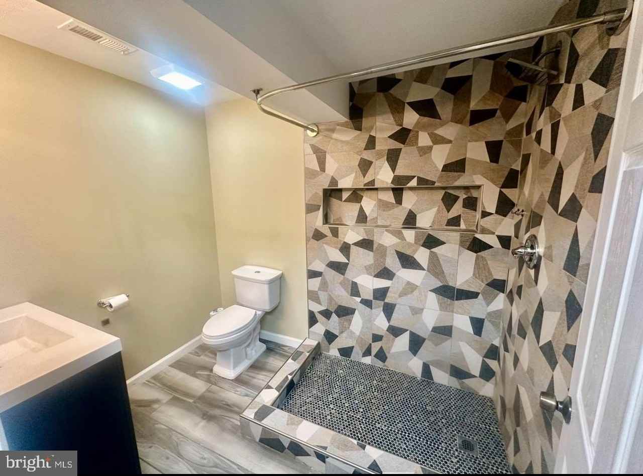 7428 Mason Lane - Photo 5 of 9