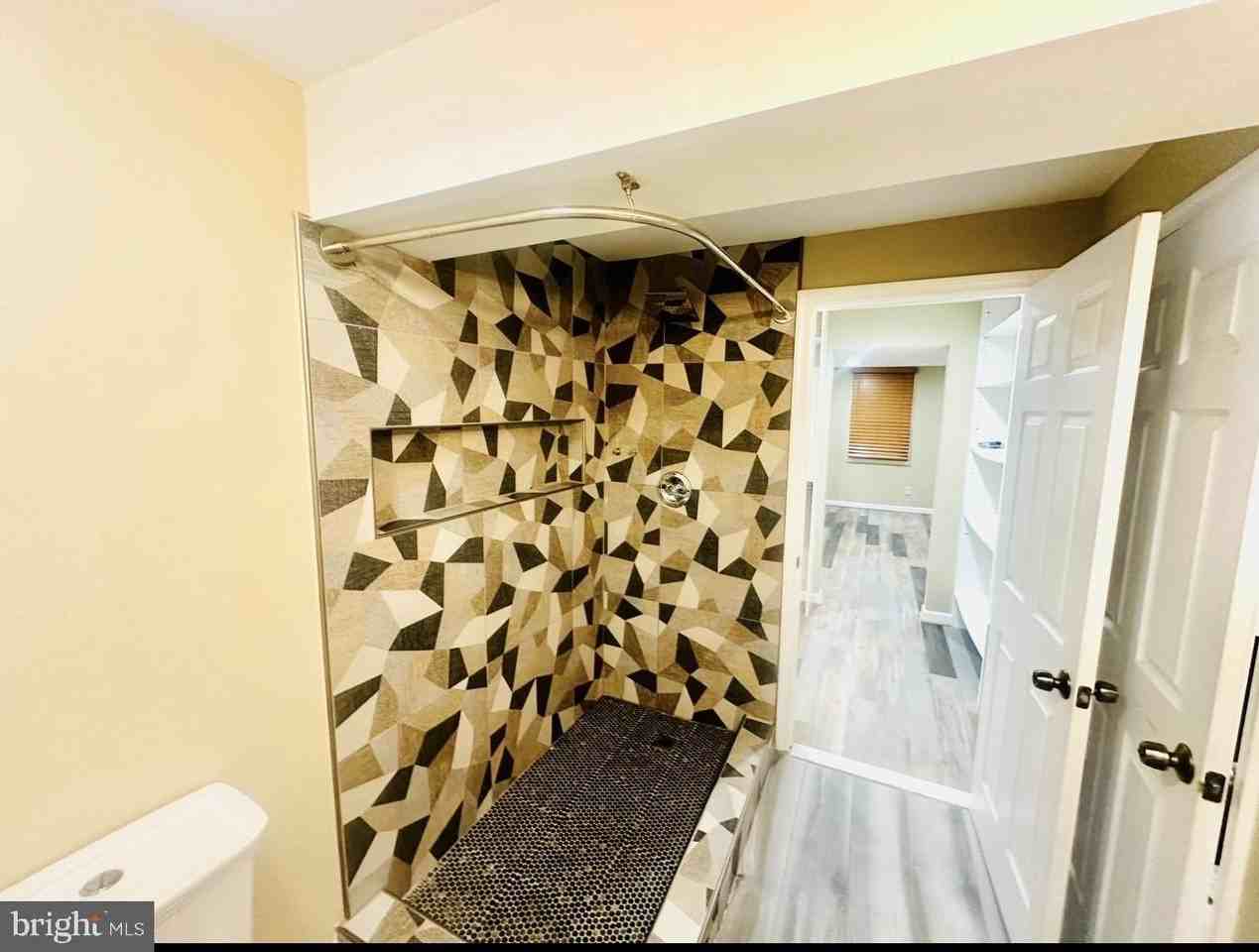 7428 Mason Lane - Photo 6 of 9