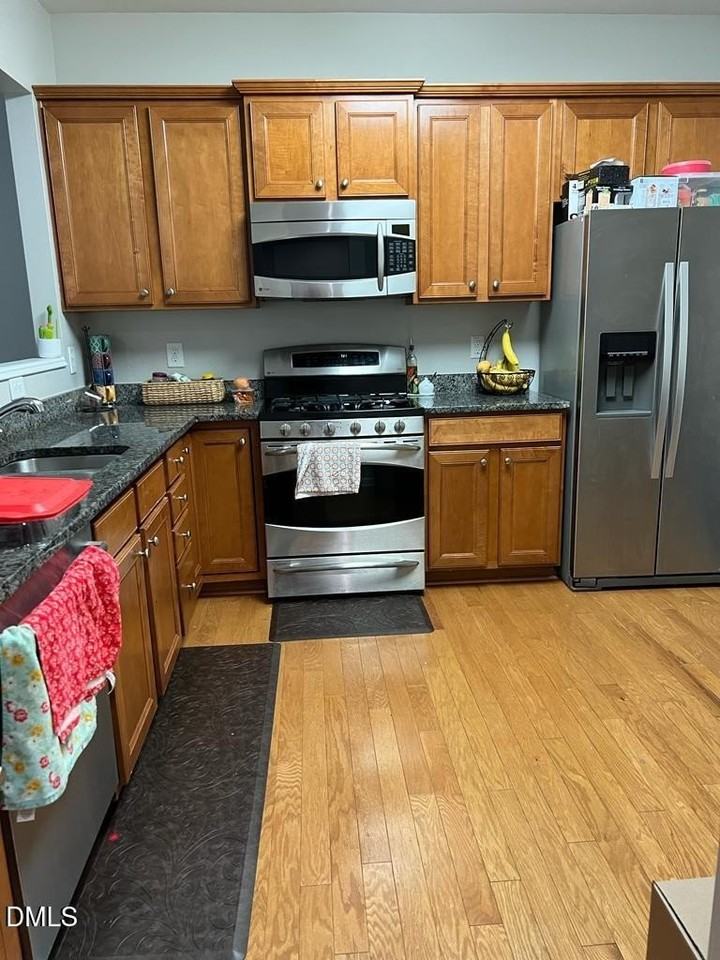 1413 Corwith Drive - Photo 7 of 30