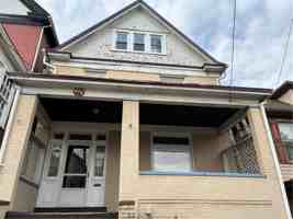 featured image of 374 Kenney Avenue