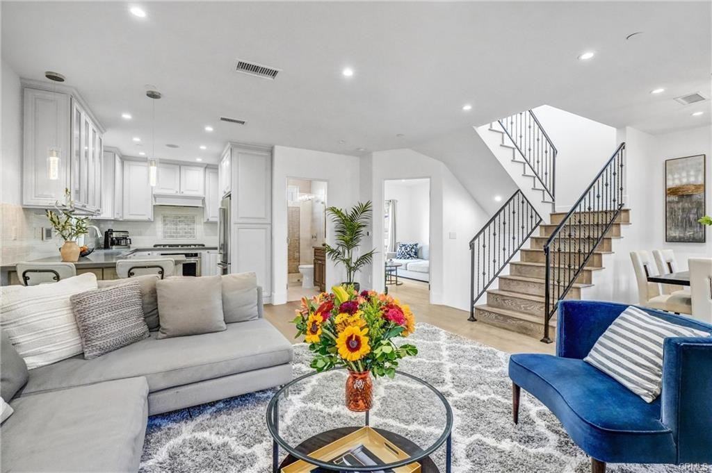 18228 Grevillea Ave - Photo 6 of 8