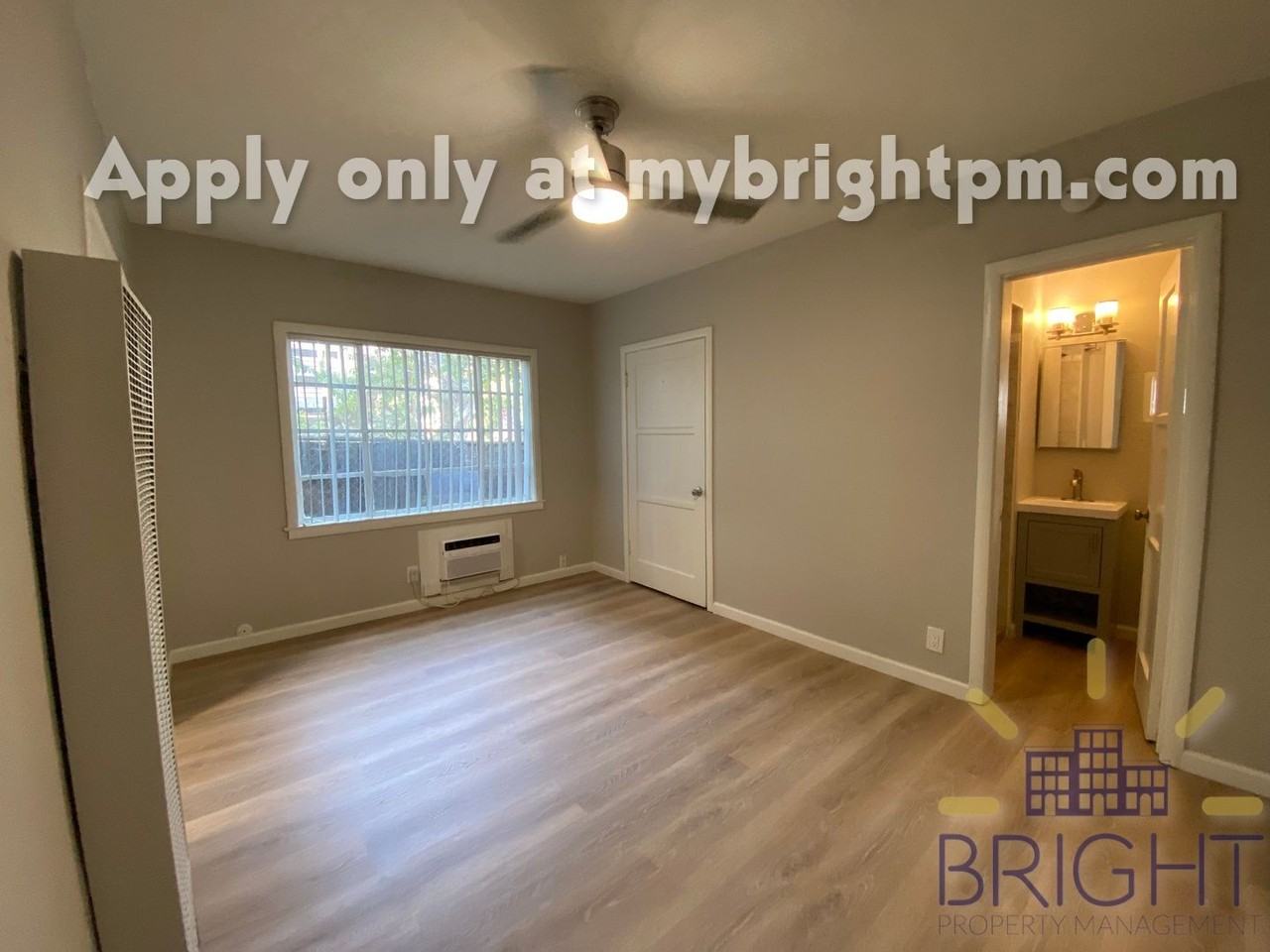 1709 Capitol Ave #10 - Photo 3 of 12