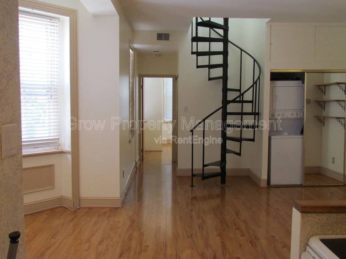 2024 Spring Garden Street #6 - Photo 2 of 10