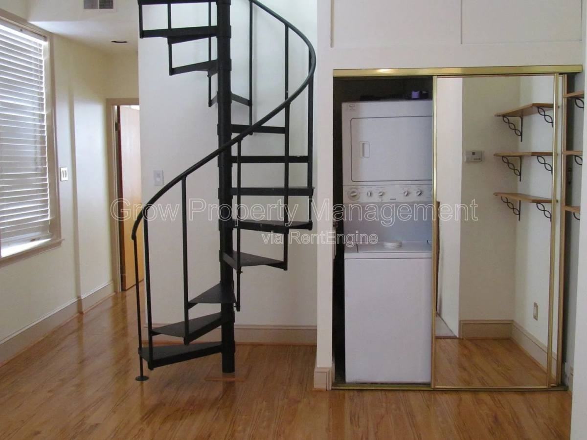 2024 Spring Garden Street #6 - Photo 3 of 10