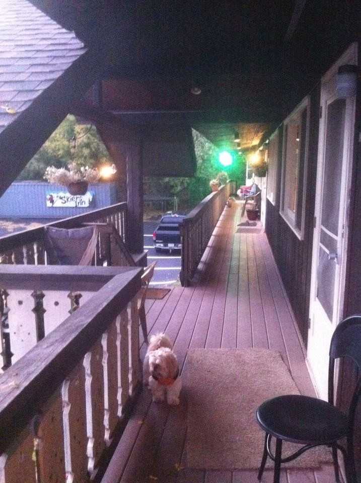 1305 East 1st Street #1