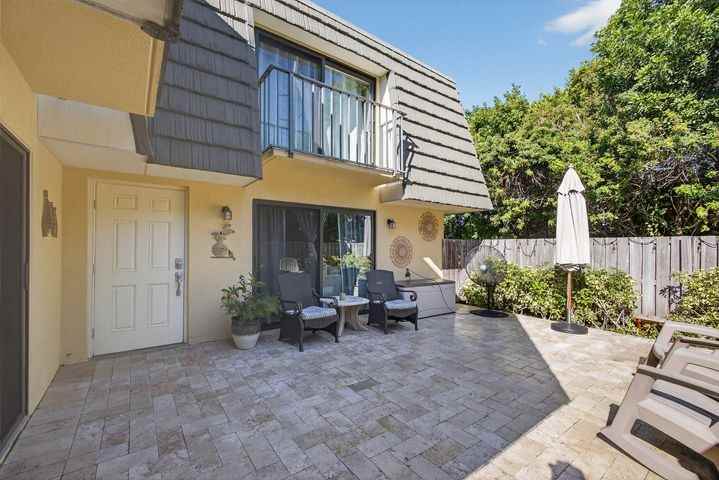 4511 45th Way - Photo 3 of 11