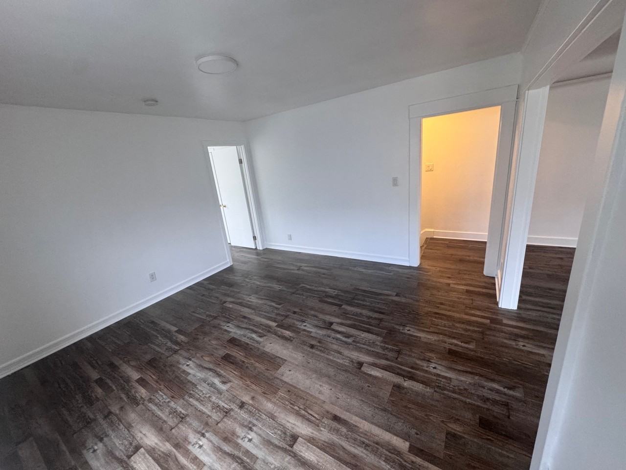 1261 1/2 S Plymouth Blvd #1261-1-2 - Photo 6 of 19