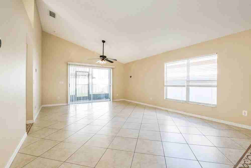 2184 Mallard Creek Cir - Photo 5 of 16