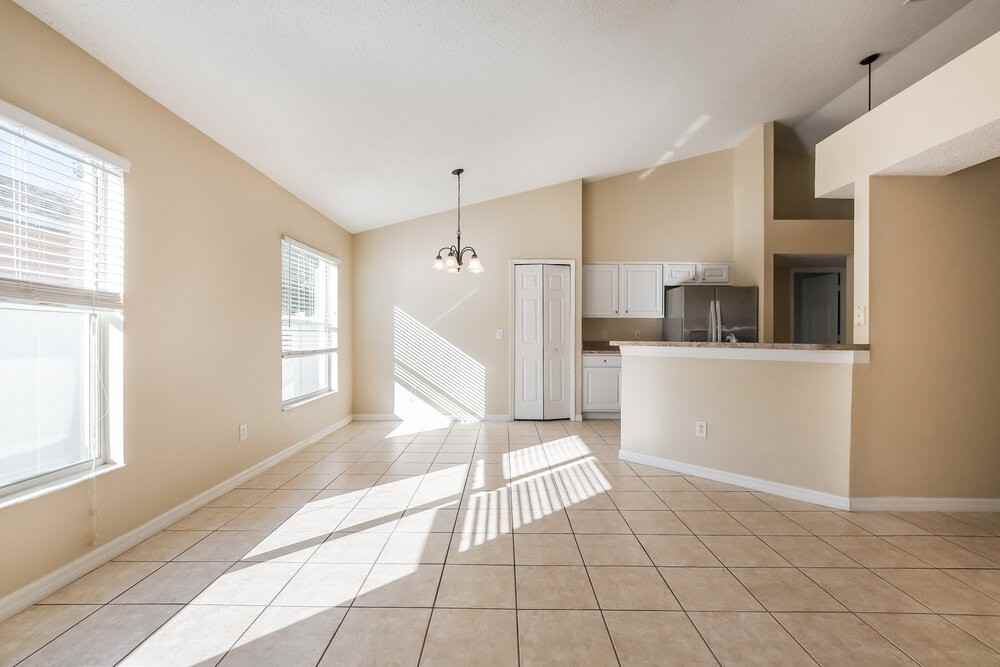 2184 Mallard Creek Cir - Photo 7 of 16