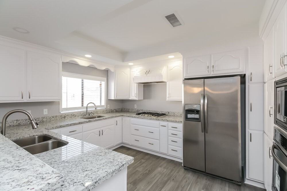 6524 E Arbor Ave - Photo 7 of 15