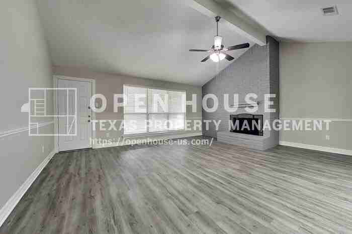 12015 Woolford Drive - Photo 5 of 20