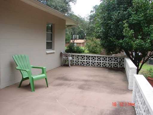 2037 Ambassador Ct - Photo 3 of 4