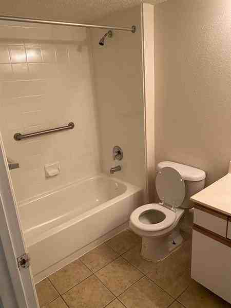 4025 West McNab Road #105 - Photo 6 of 8