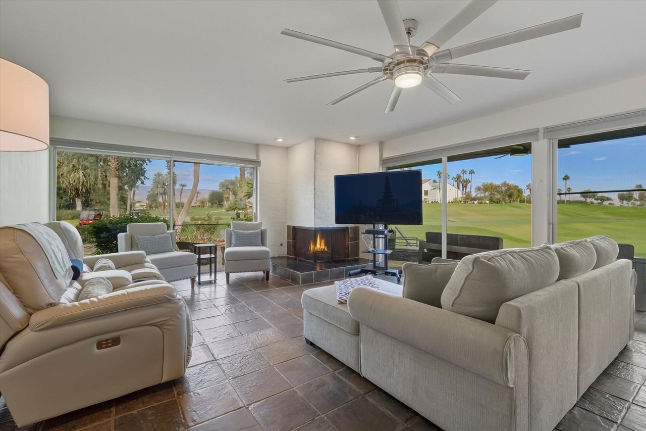 79278 Montego Bay Dr Unit 5 #5 - Photo 5 of 25