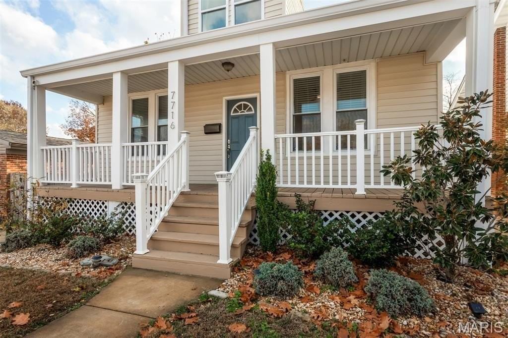 7716 Lovella Ave - Photo 3 of 30