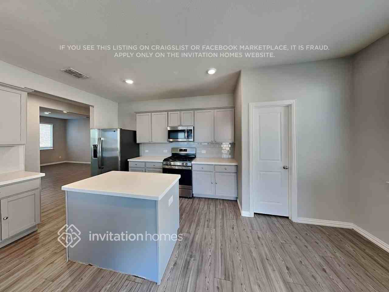 14836 Grey Feather Trl - Photo 7 of 17