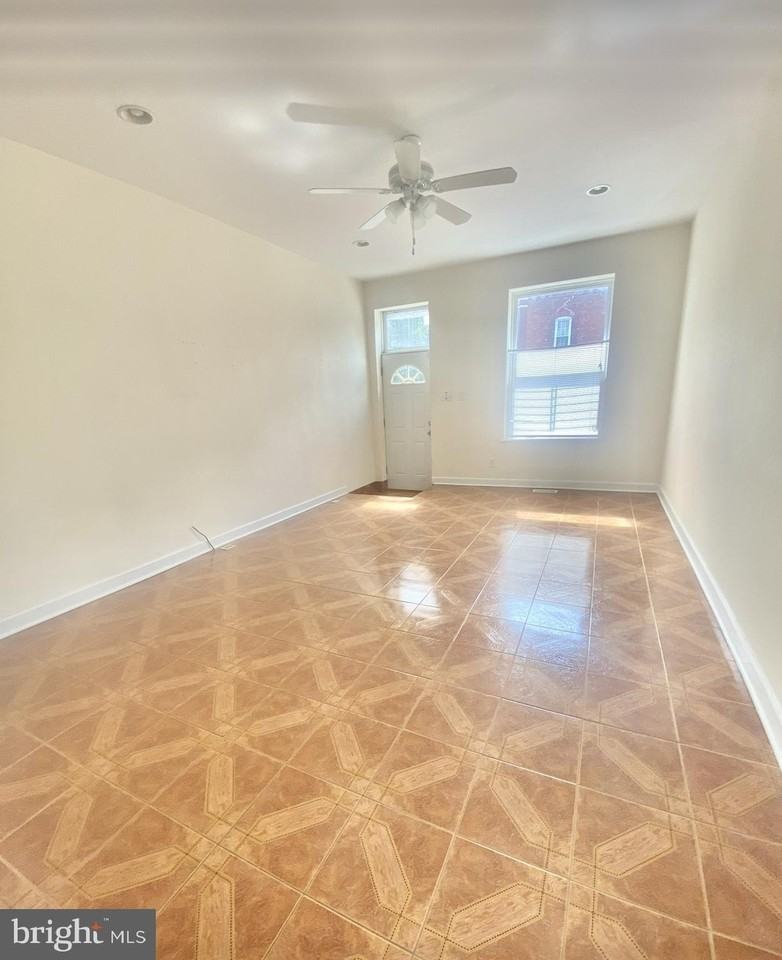 2641 N Howard St - Photo 2 of 8