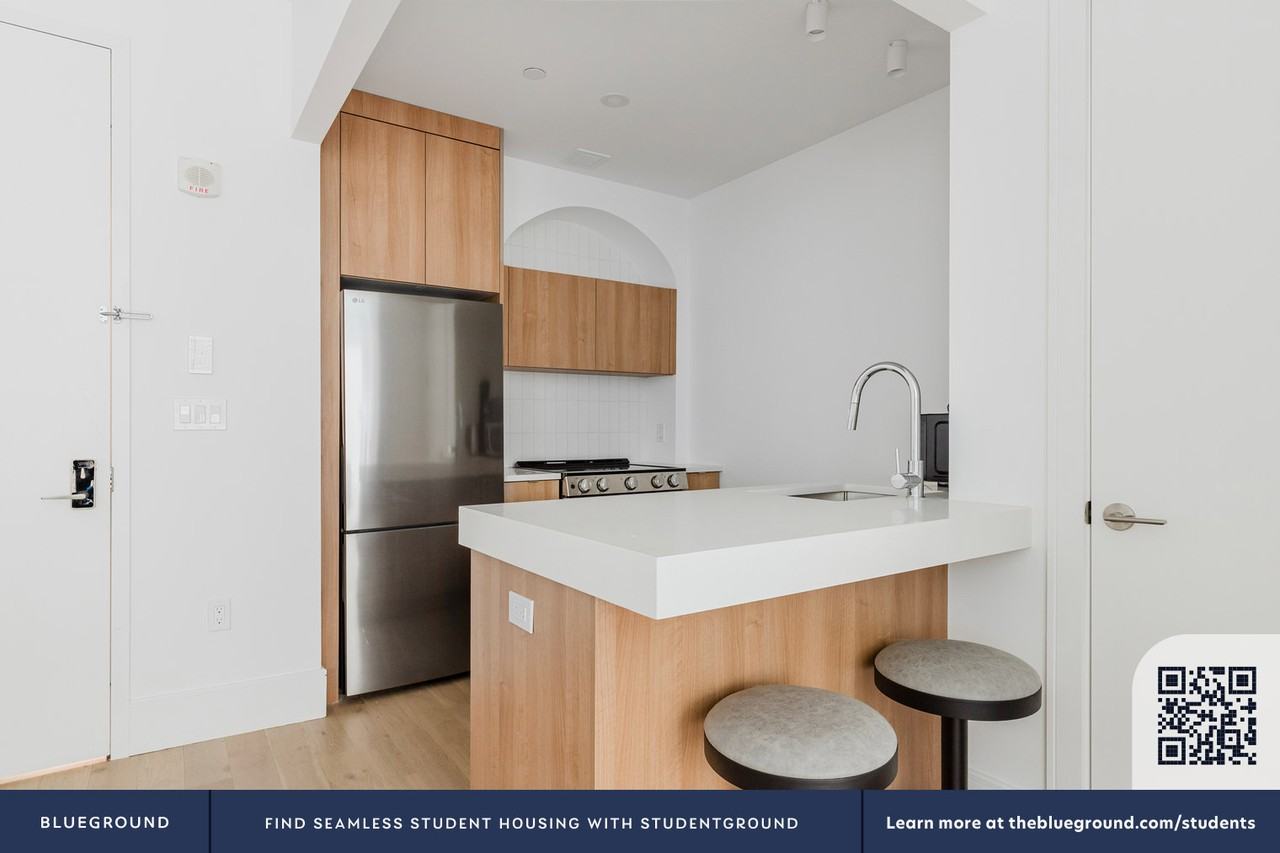 151 South Elliott Place - Photo 6 of 40