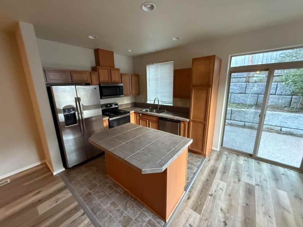 13009 Ne 25th St - Photo 3 of 23