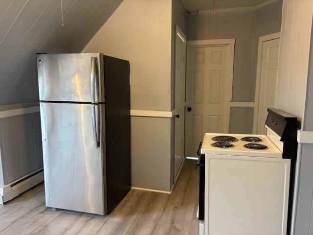 25 Maine Avenue #3R - Photo 3 of 9