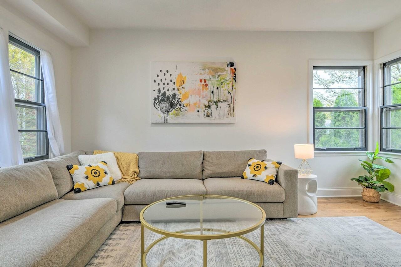 1129 Augusta St #1305572P - Photo 4 of 26