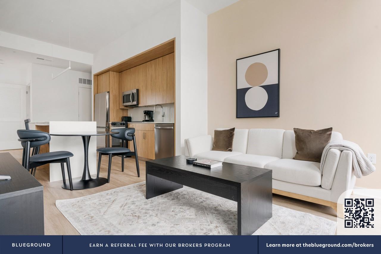 4909 Auburn Ave #1211 - Photo 5 of 50