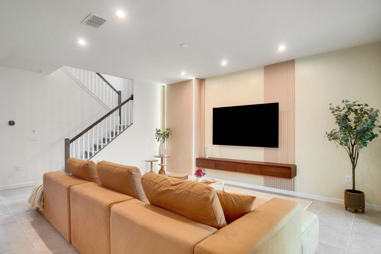 9194 9194 Seascape Cove #1351732P - Photo 4 of 50