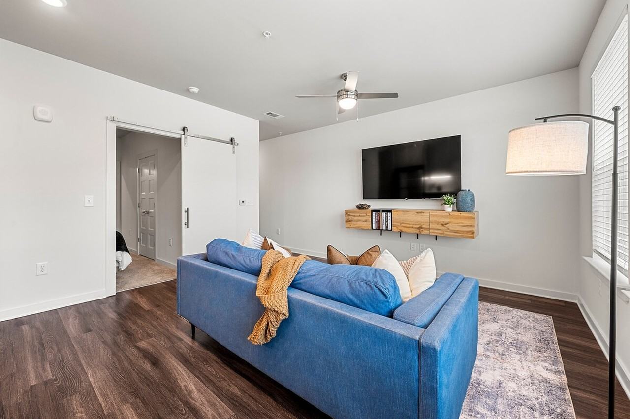 2048 Bolton Dr Nw #1351866P - Photo 5 of 15