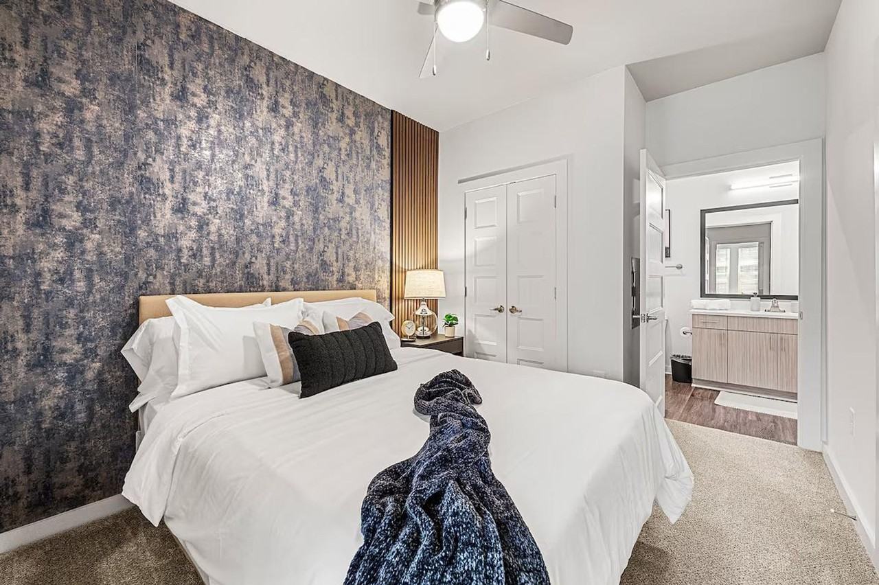 2048 Bolton Dr Nw #1351866P - Photo 6 of 15