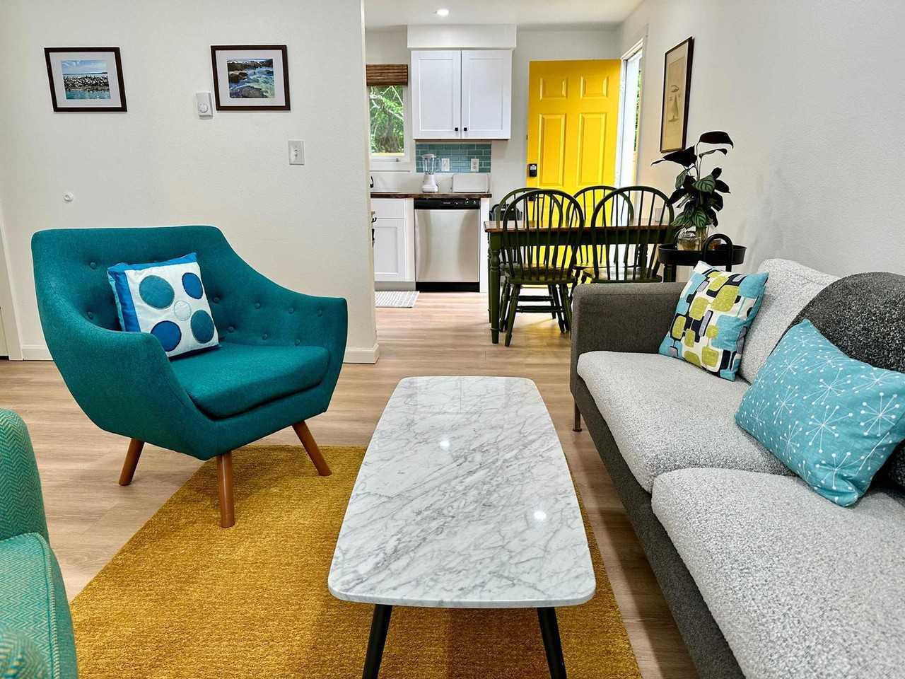 2615 West St #1352417P - Photo 5 of 17