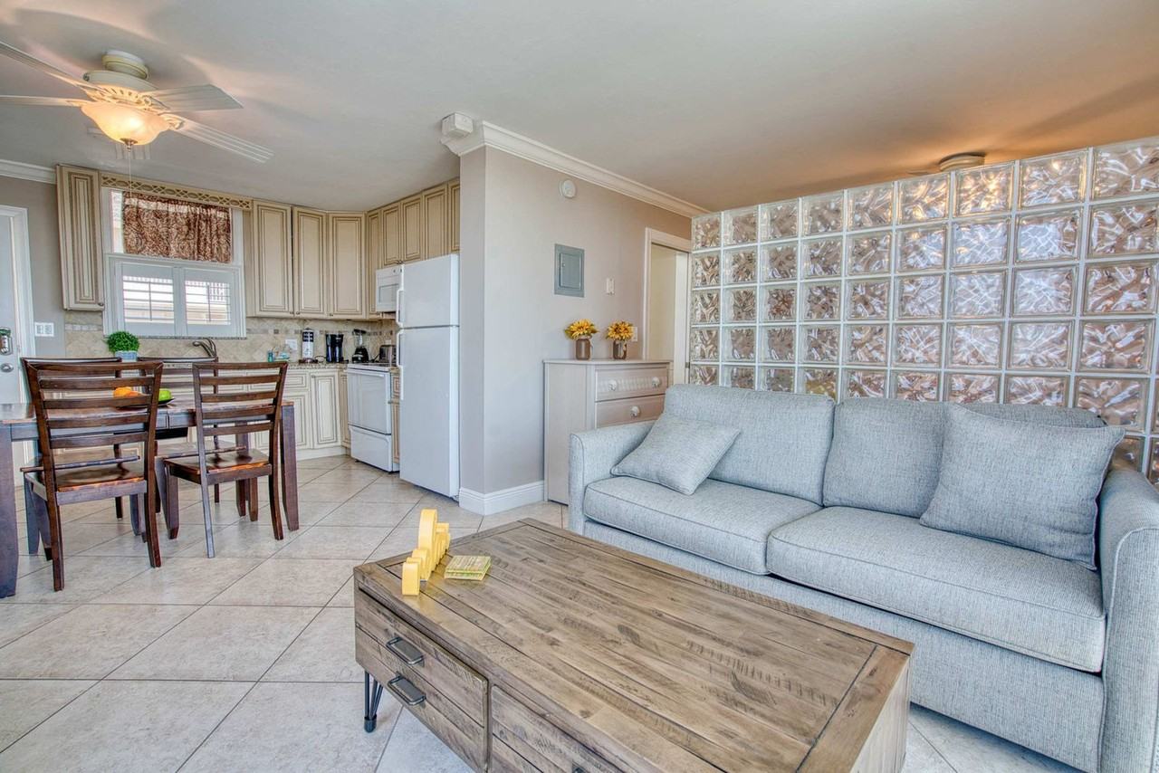 27954 Hickory Blvd #1352871P - Photo 2 of 19