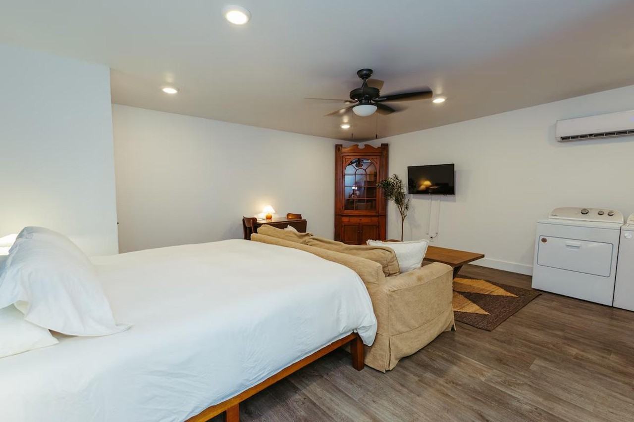 3817 Leland Ave #1352451P - Photo 4 of 17