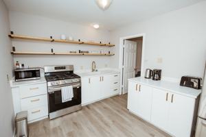 featured image of 3625 Maple Avenue