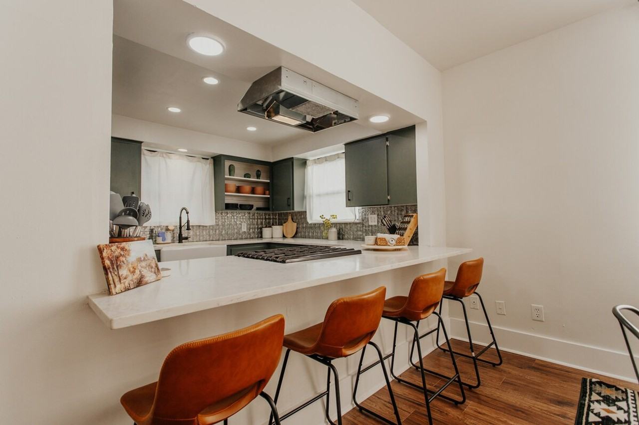 3728 Homan Avenue #1352453P - Photo 5 of 38