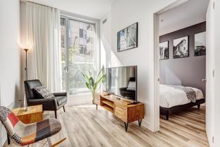 2061 Rue Stanley - Photo 1 of 1