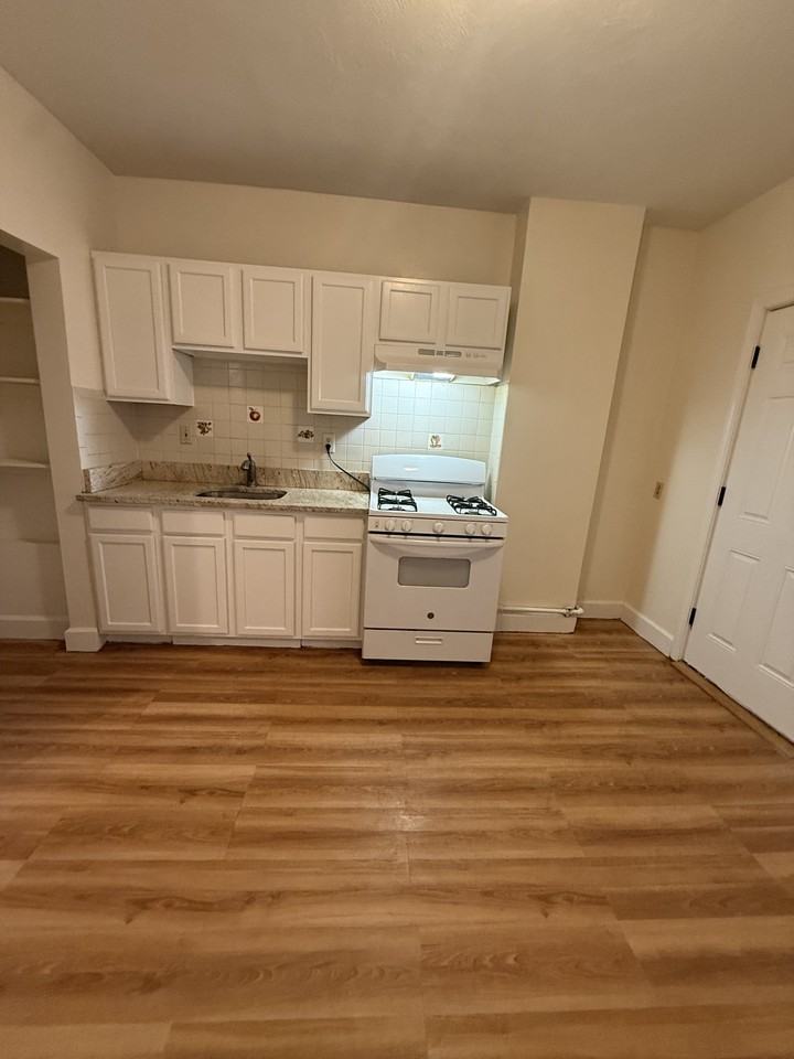 37 Neponset Ave #2 - Photo 6 of 14