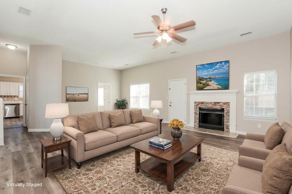 7078 Shore Rd - Photo 4 of 20