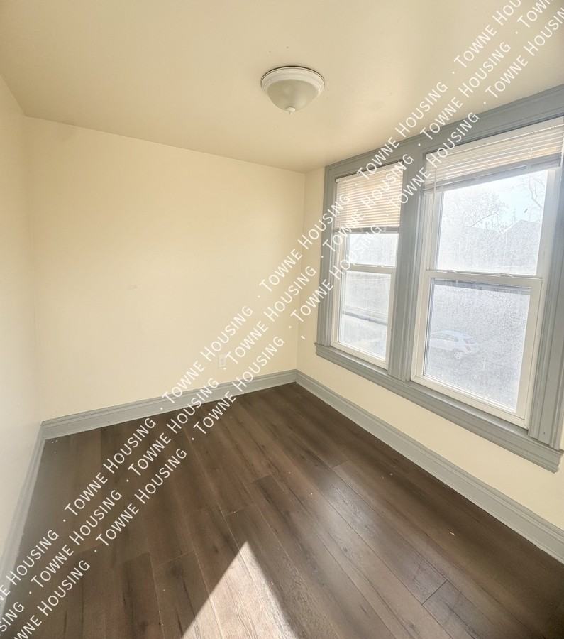 24 Como Ave #2 - Photo 6 of 16