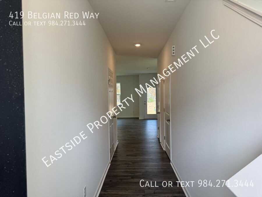 419 Belgian Red Way - Photo 2 of 19
