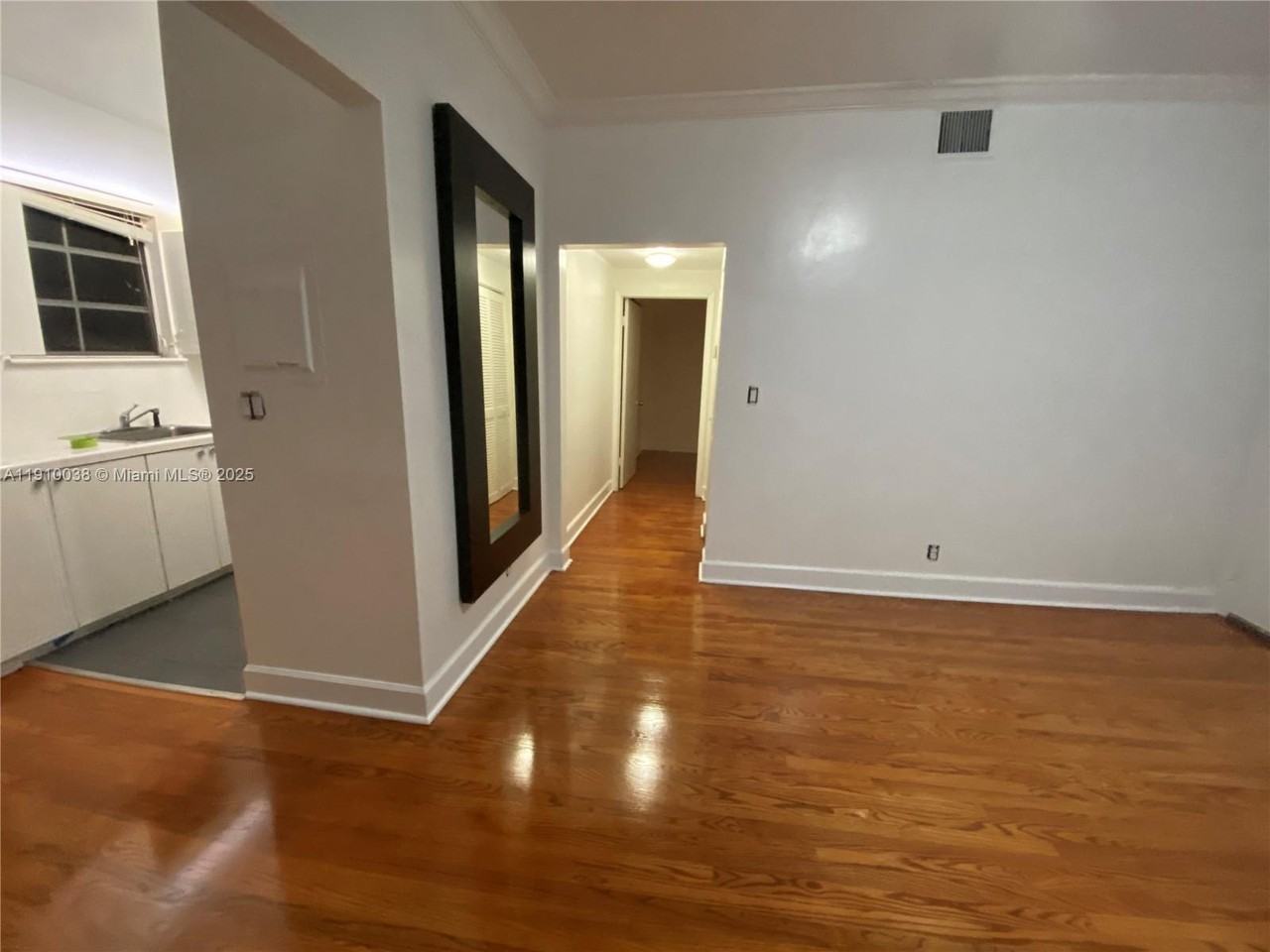 610 8th St #610-105 - Photo 7 of 25